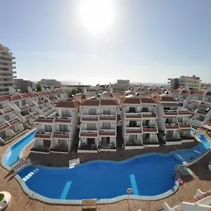 Floritas Apartment